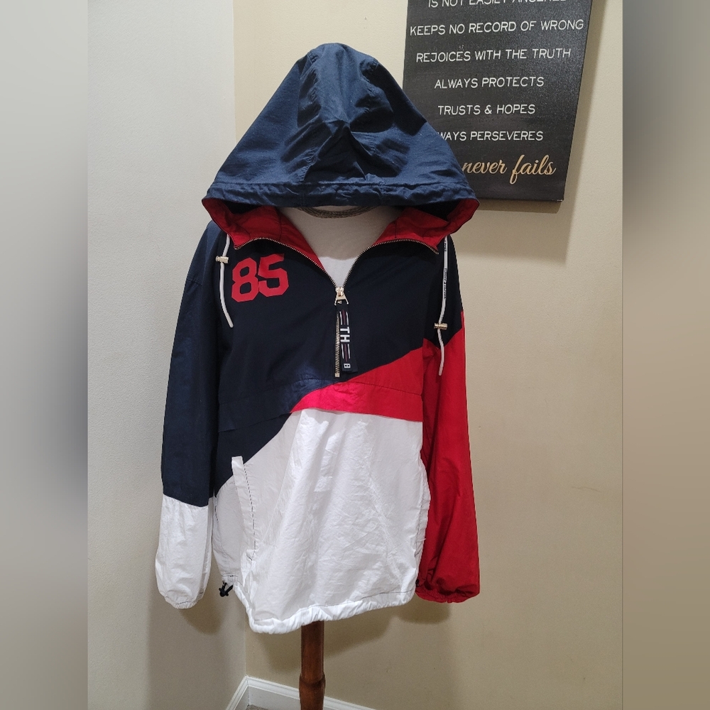 COPY - Tommy hilfiger windbreaker